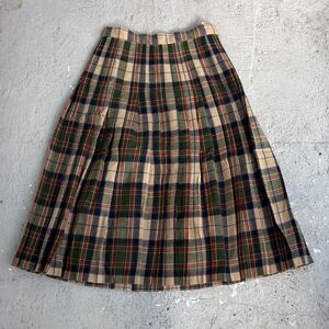 Barrie Tarten pleated skirt